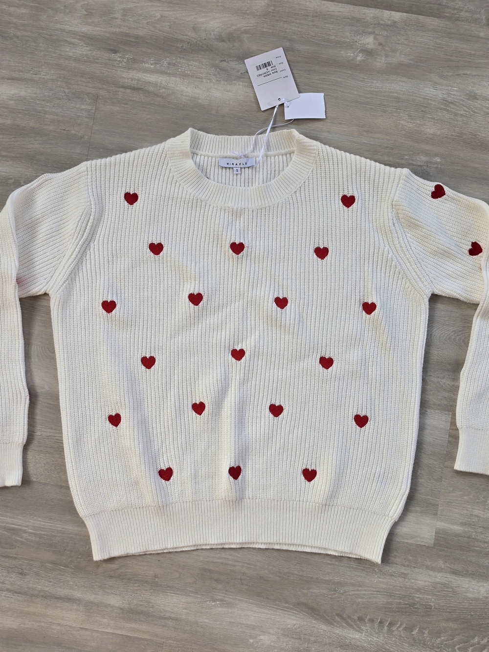 Miracle Cream Crewneck Sweater with Red Heart Motif Size Small